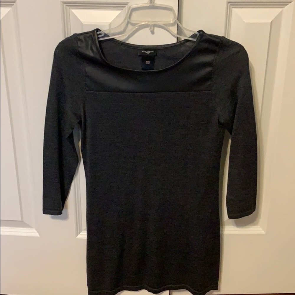 Dark gray top with pho leather neckline